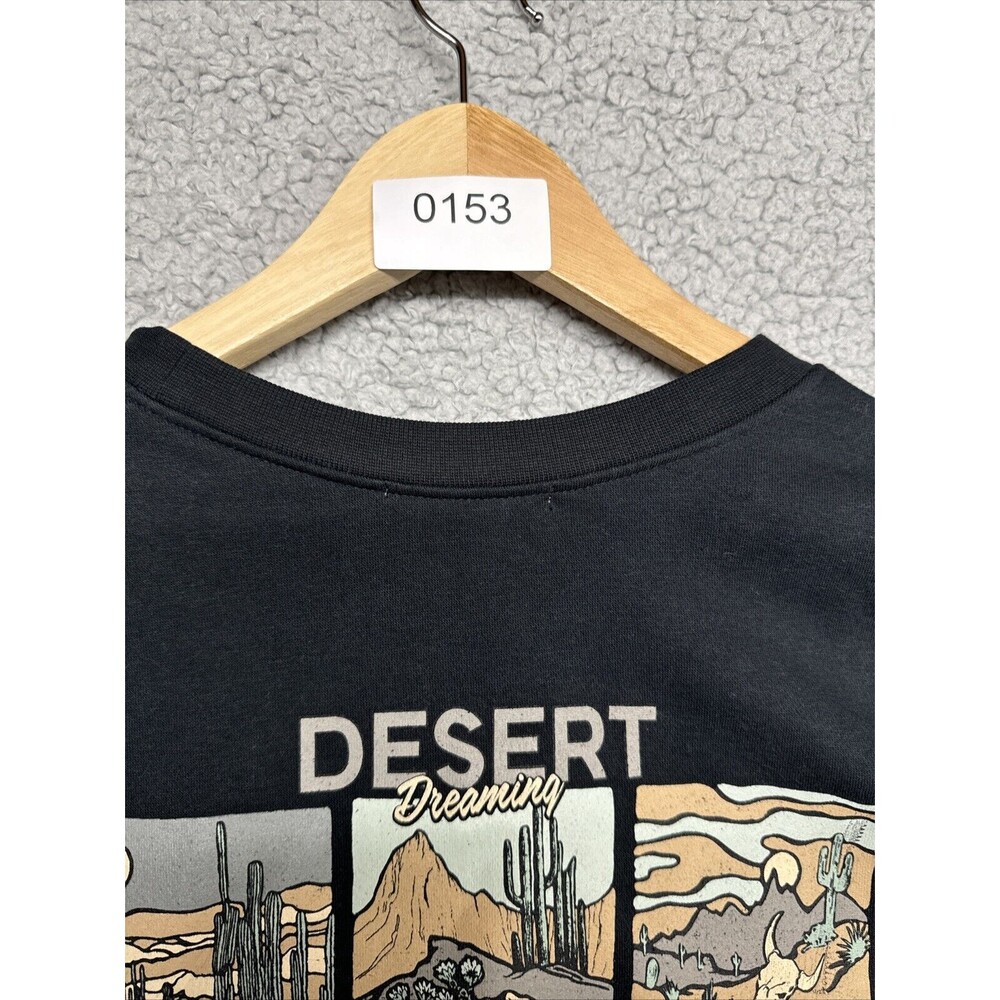 Black  Desert Dreaming Classic Fit Cozy Fleece Sweatshirt M Fall Comfy Outlaw - Picture 7 of 9
